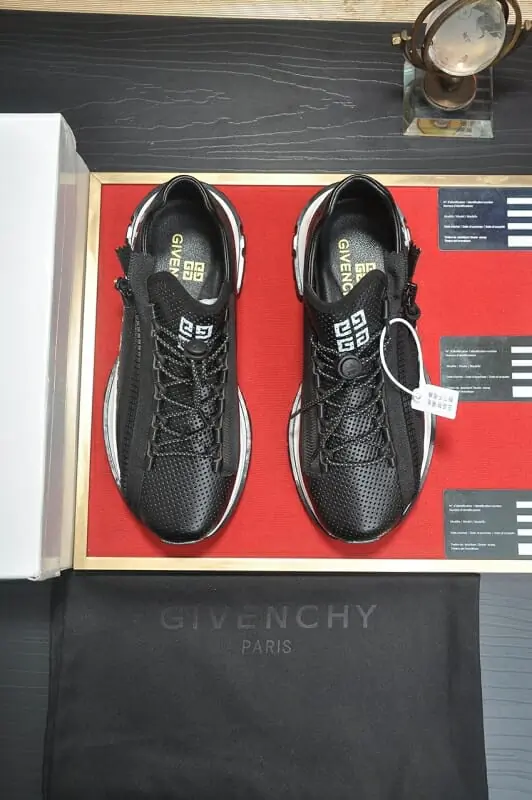 givenchy decontractees chaussures pour homme s_1255b262